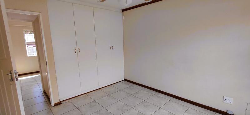 2 Bedroom Property for Sale in Langenhovenpark Free State